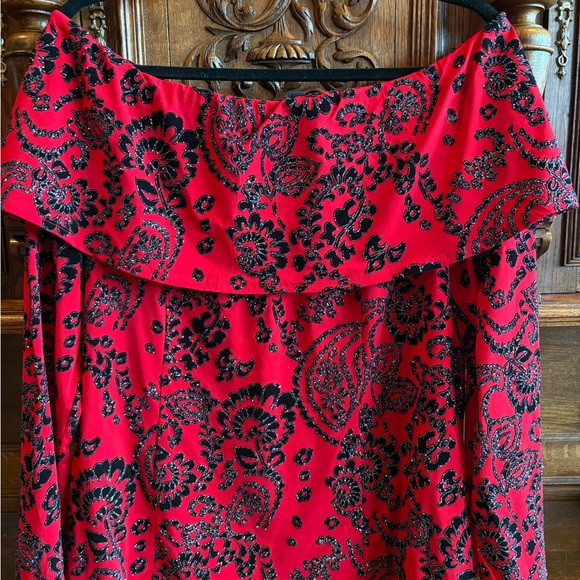 WOW !!! NWT - STUNNING EVENING TOP- OFF THE SHOULDER HOT !!  Stretch  L - Picture 5 of 16